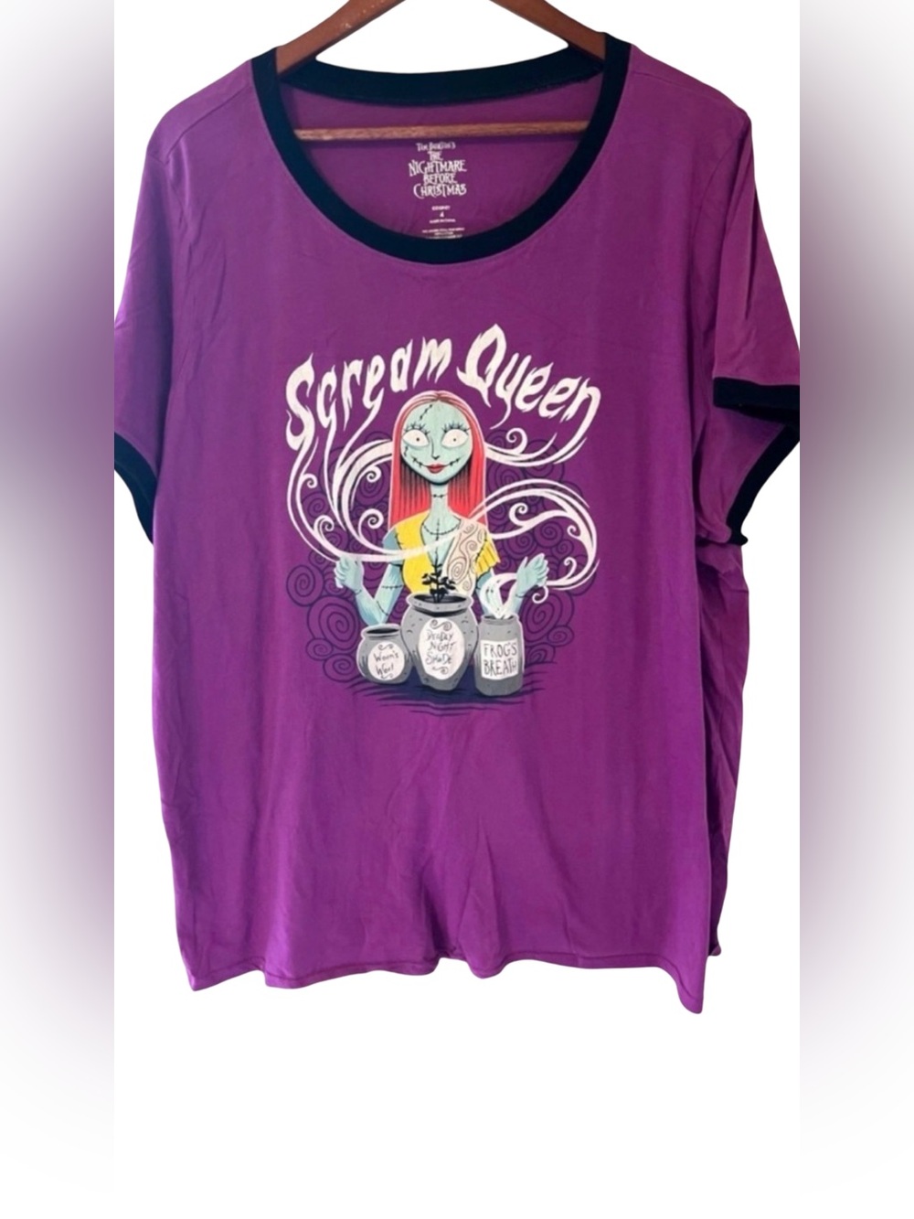 Torrid, Nightmare Before Christmas Sally Graphic Tee (Size 4)